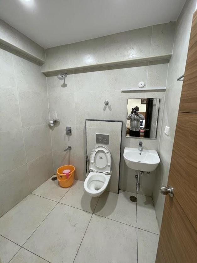 Srilakshmitulasiresidency Hotel Tirupati Esterno foto